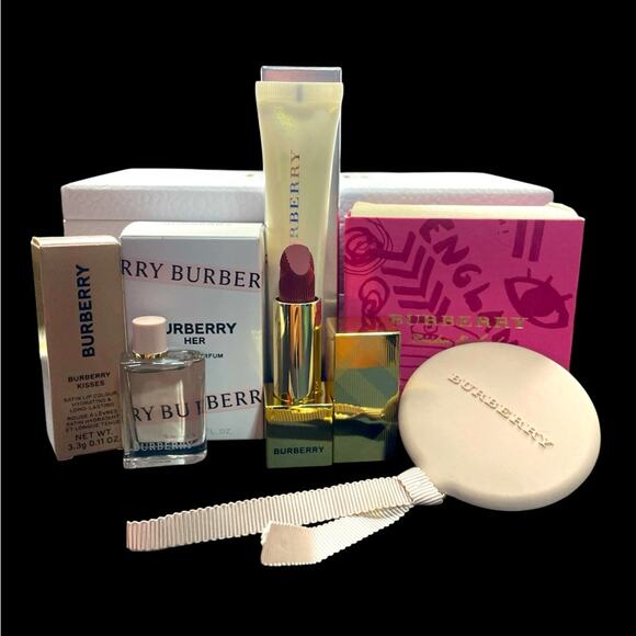 Burberry 5 pc Bundle NIB Blush, Lipstick, Mirror, Highlighter, Mini Burberry Her - Picture 1 of 6